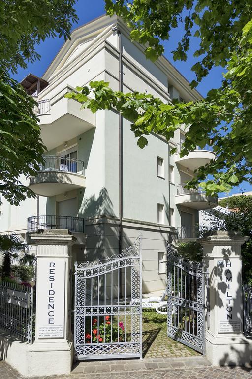 Residence Hamilton Риччоне Экстерьер фото